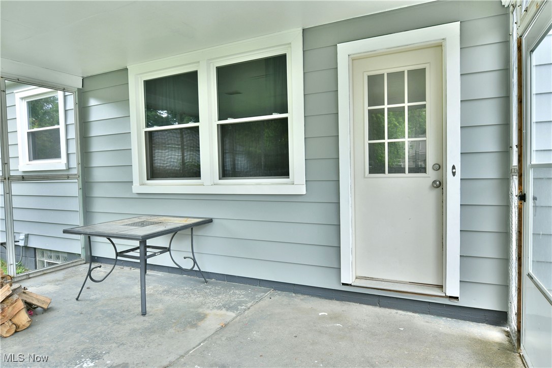 460 Annawan Lane, Youngstown, Ohio image 35