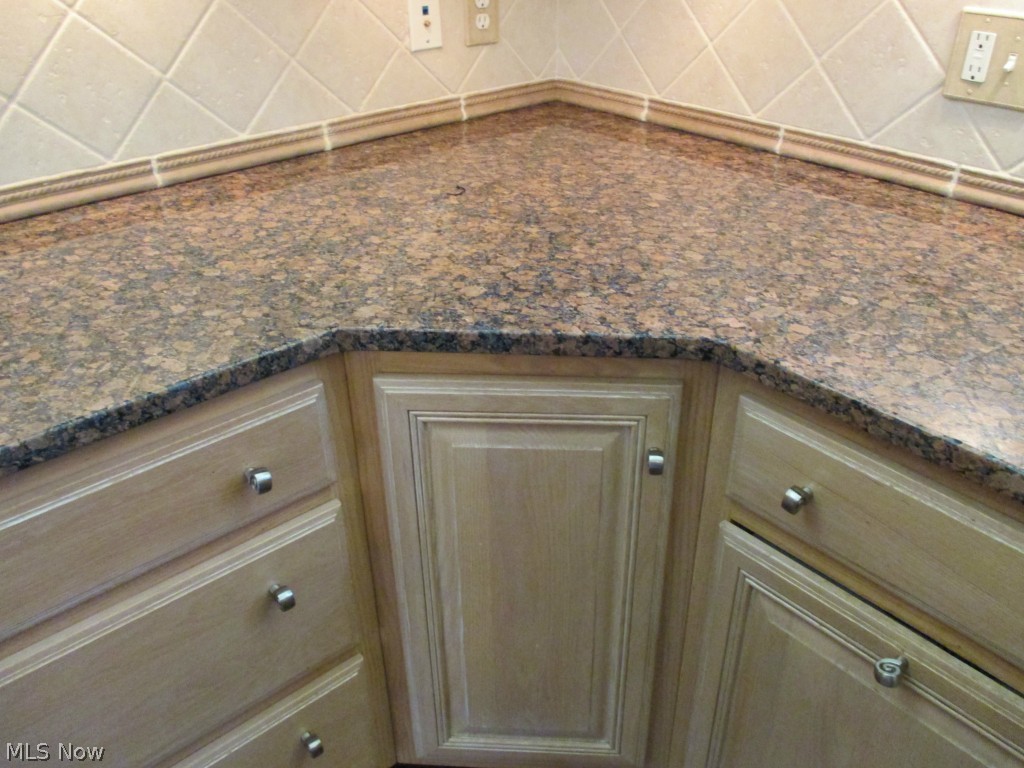 Old Taylor Woods - Residential