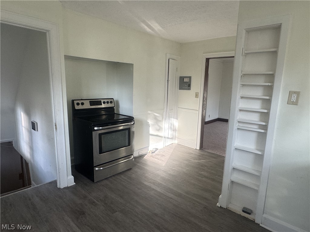 Mayfield On Belvoir Blvd - Residential Lease