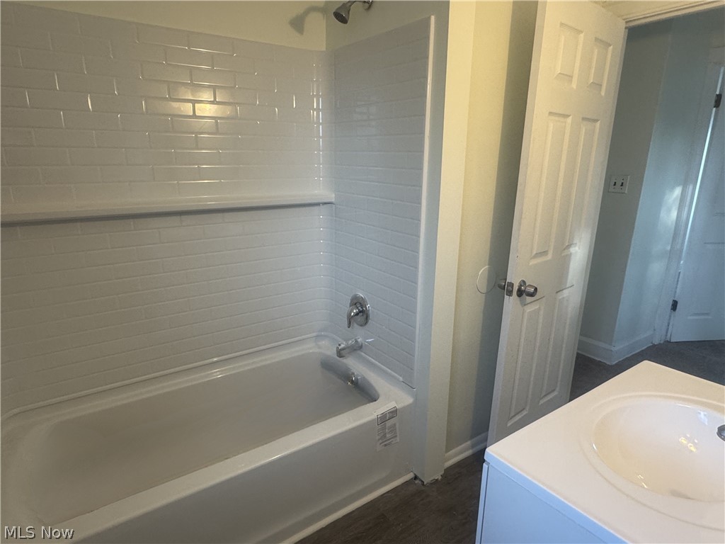 Mayfield On Belvoir Blvd - Residential Lease