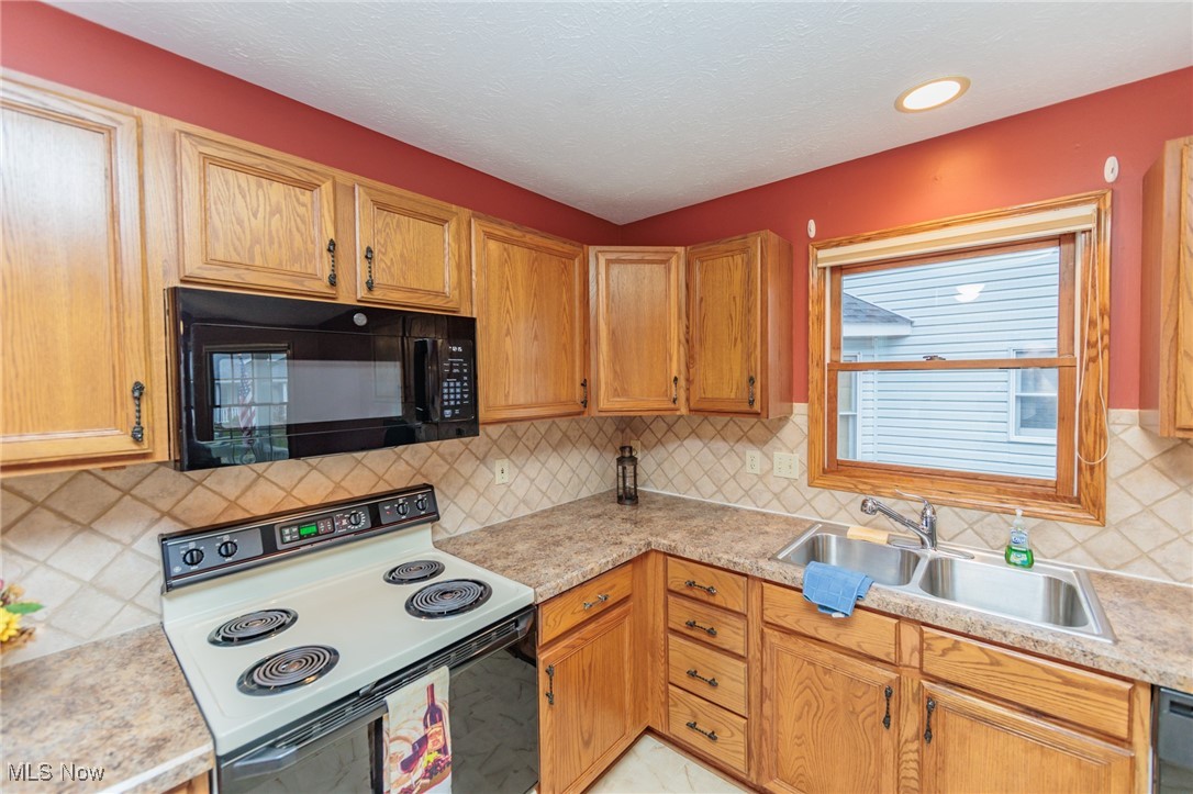 5385 Trumpeter Boulevard, North Royalton, Ohio image 32