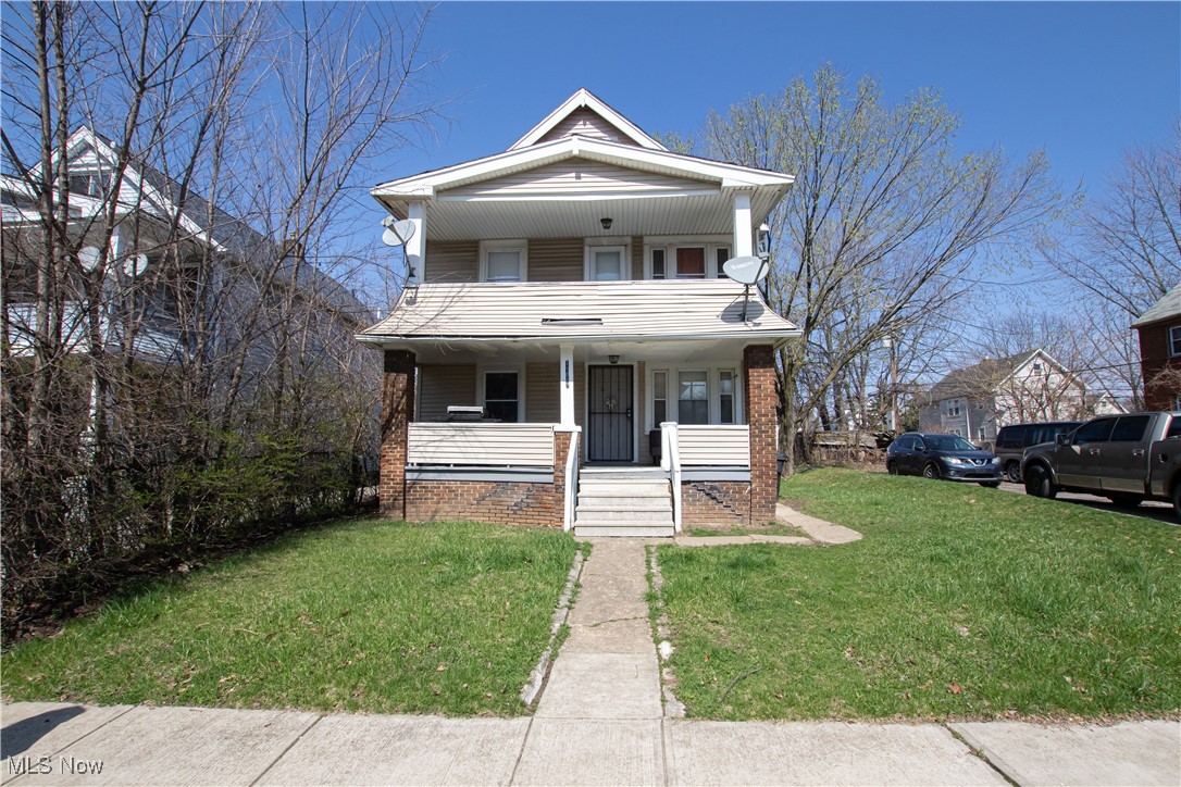 Here’s a solid opportunity to own a fully rented duplex close to the heart of Cleveland. This property features two spacious two-bedroom units—one on each level—offering generous cash flow to investors. Tenant parking behind property, additional parking available on short dead end street next to property. The location is close to Cleveland Clinic and provides quick access to downtown, public transportation, local amenities via the Opportunity Corridor. If you're looking to add a dependable income property to your portfolio, this duplex is worth considering. Don’t miss out on this conveniently located investment.