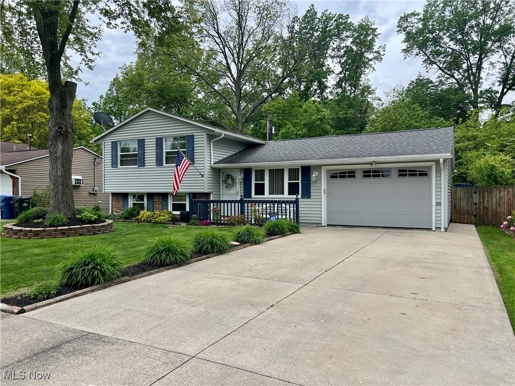 1156 Sweetbriar Drive