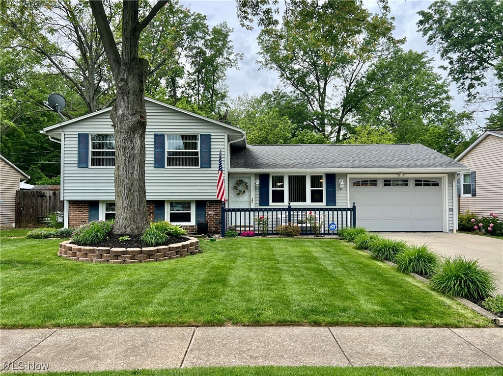 1156 Sweetbriar Drive, Vermilion, Ohio image 1