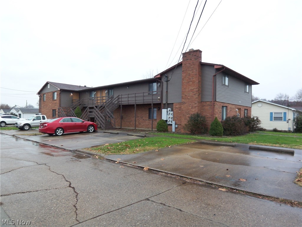 Package sale. 6 separate buildings, 49 units total. List price includes multiple MLS #s and addresses: 4337126 (2203 9th Ave), 4337128 (2202 9th Ave), 4337133 (512-514 23rd St) and 4337139 1107 34th St).
This listing is 10 units:
(2) 2 bed, 1-1/2 bath
(8) 1 bed 1 bath
All units have electric central hvac
Renter pays electric, owner pays water, sewer, trash
Roof approx years old
12+ off street parking spaces
No HUD, 100% occupancy. Seller will not separate.