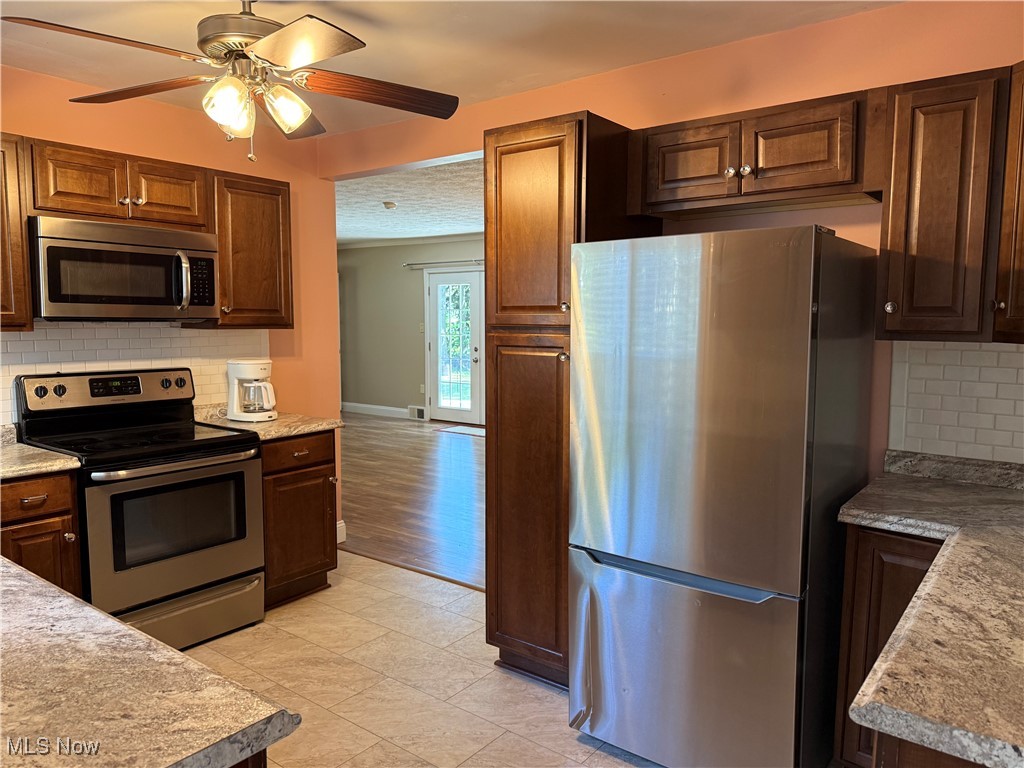 Silver Lake Highlands - Residential