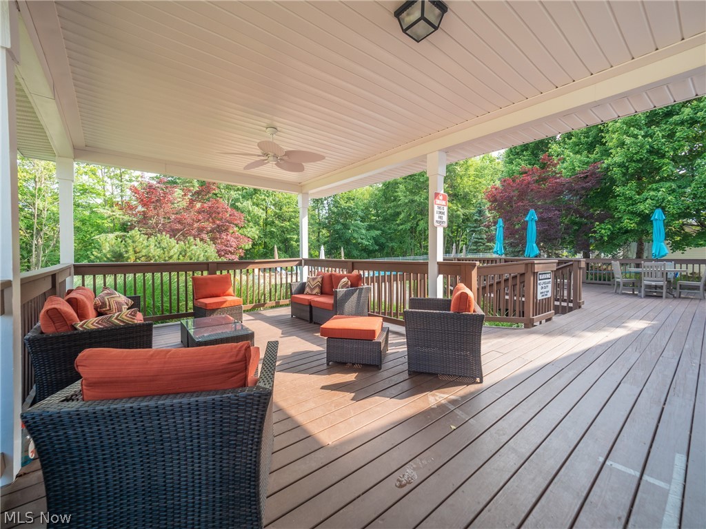 Park Ridge Villas At Eaglewood - Residential