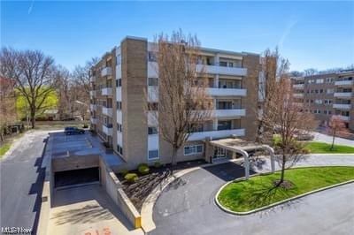 Cliff Towers Condo - Residential