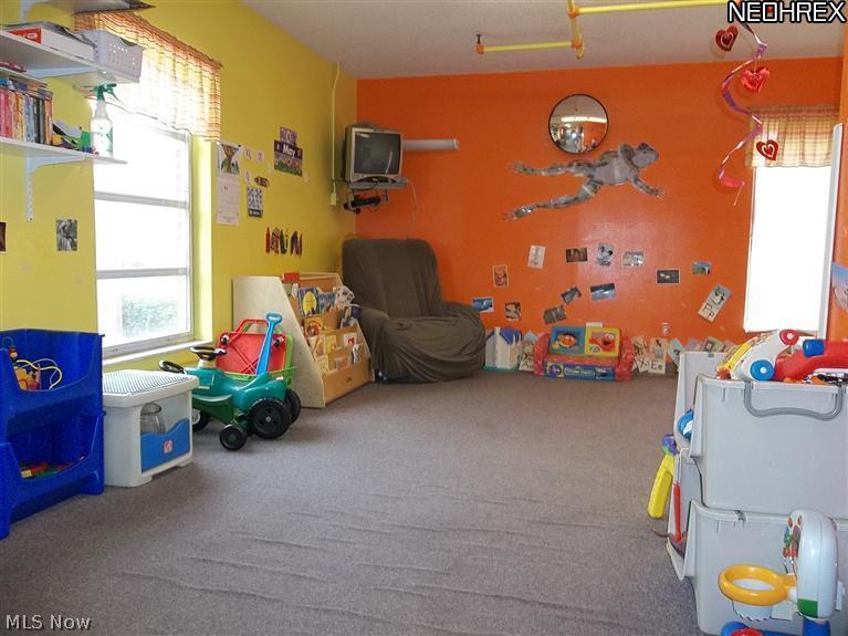 Upper Malta - Commercial Sale