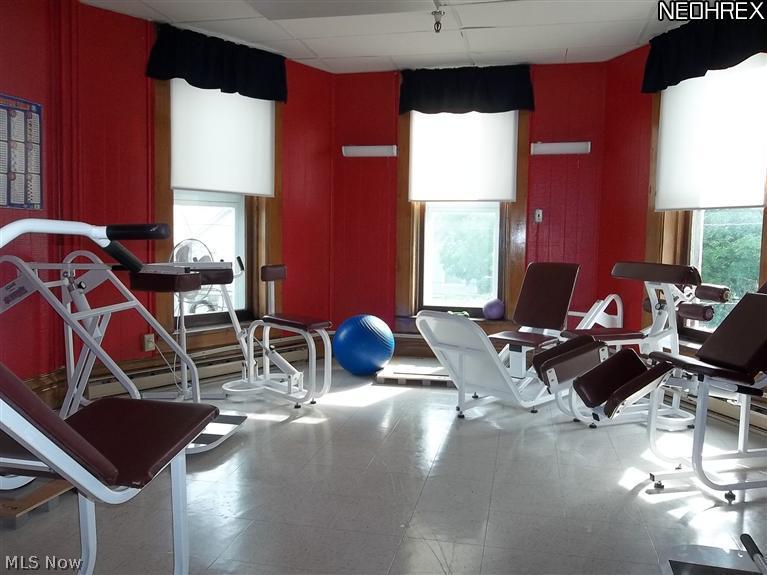 Upper Malta - Commercial Sale