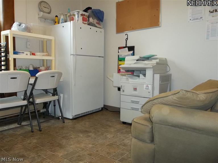 Upper Malta - Commercial Sale