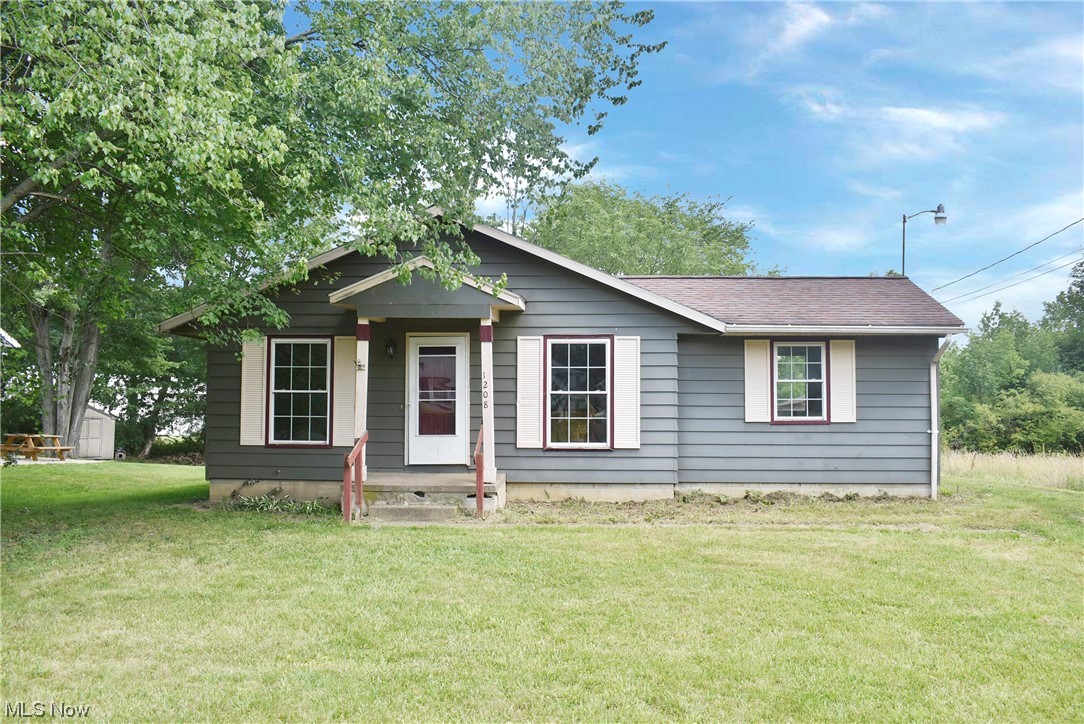 Ranch home with 3 bedrooms and 1 full bath. Property is sold as is. No guarantees. No warranties. Must be pre-approved or show proof of funds. All initial offers must be submitted via website provided by the BUYER AGENT ONLY.