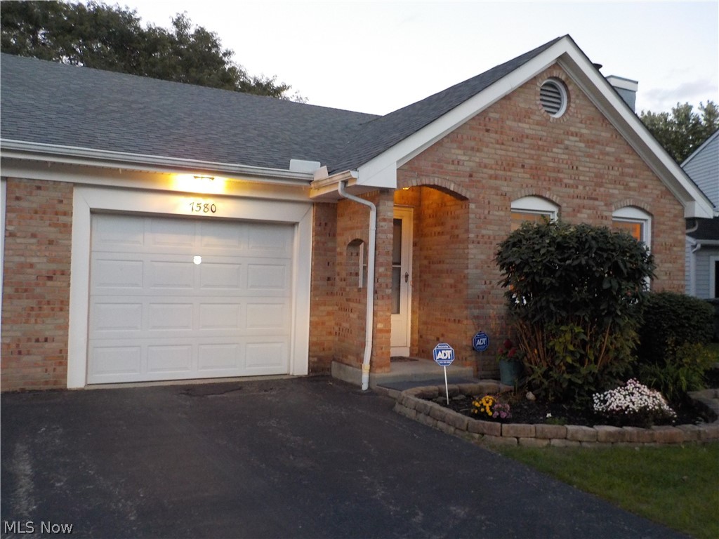 Pickett Lane Condo Ph 03 - Residential