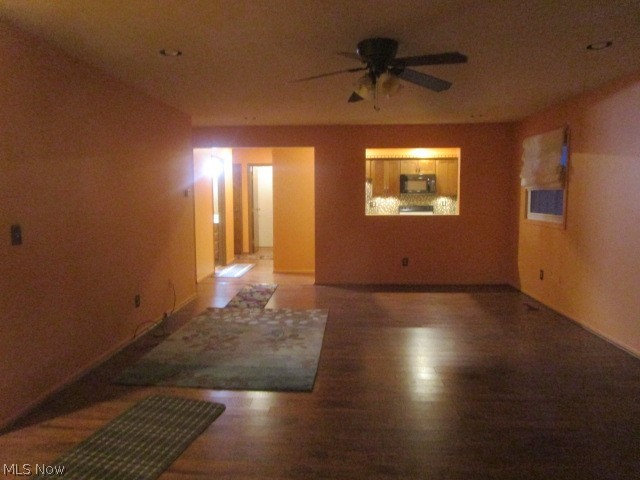 Pickett Lane Condo Ph 03 - Residential