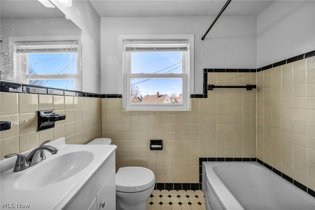 Benton Village Condo - Residential