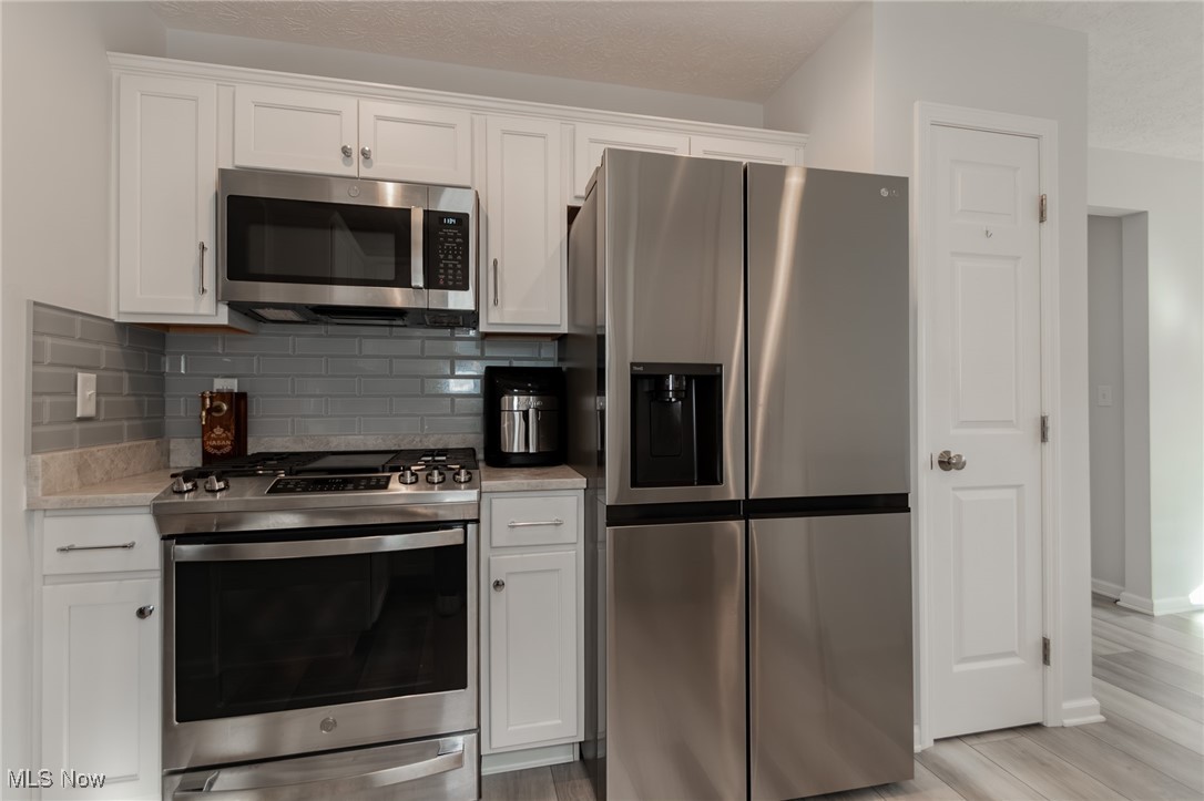 Enclave At Fieldstone Lakes - Residential