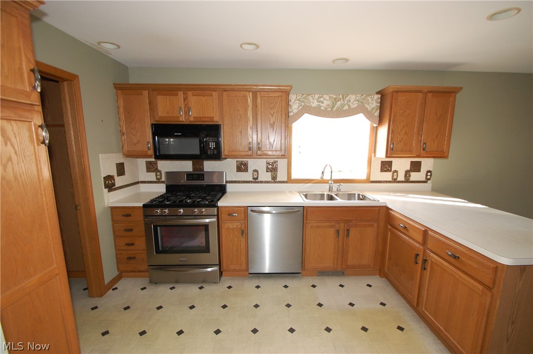 Walnut Grove - Residential