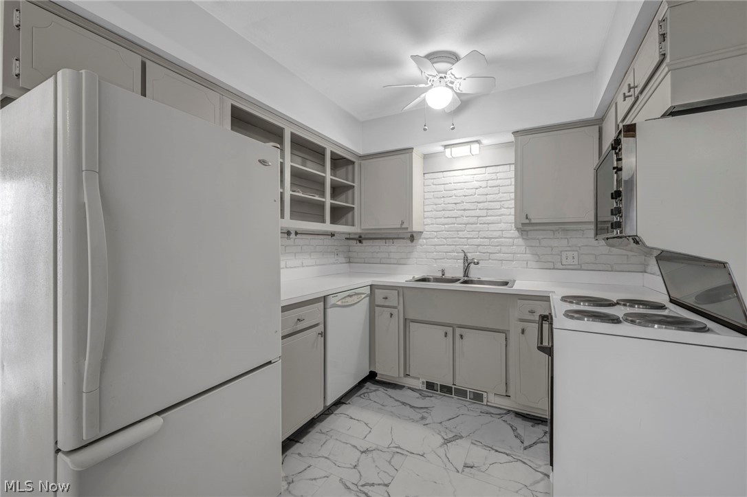 Meadowlawn Condo - Residential