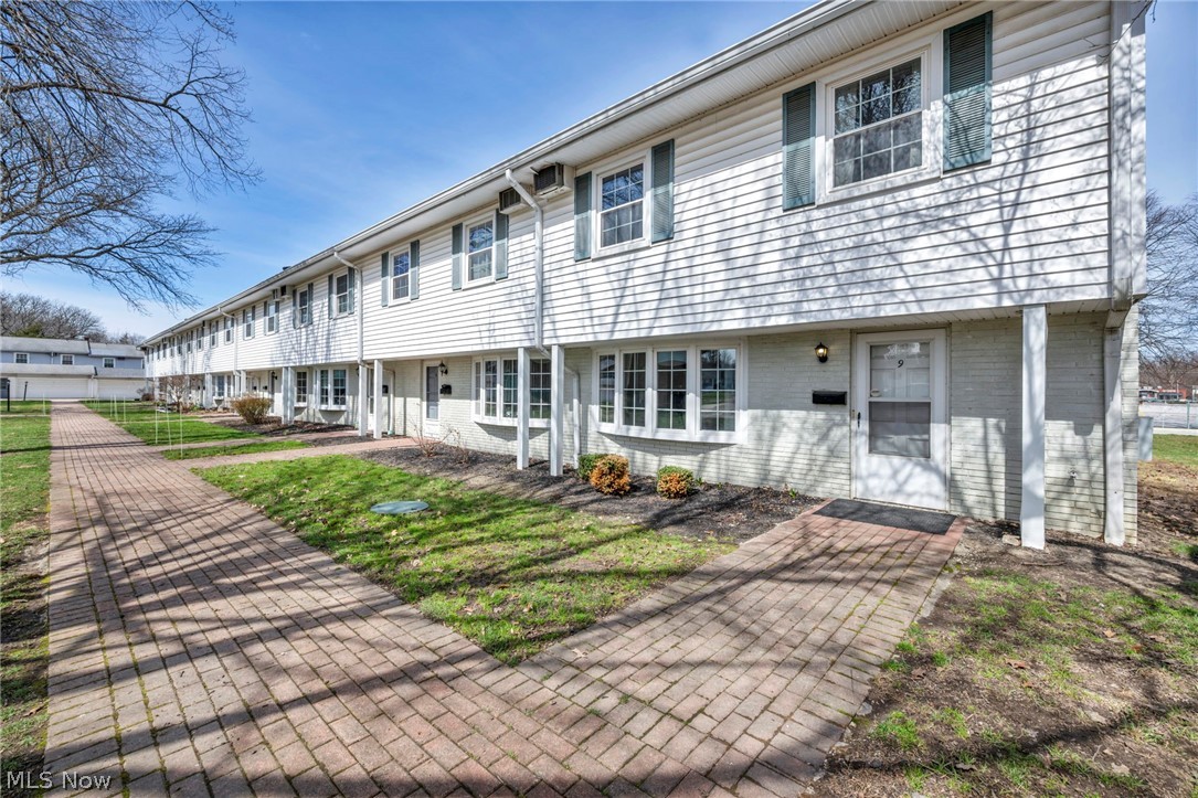 Meadowlawn Condo - Residential