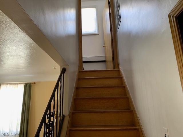 Mix King & Gibbs - Residential