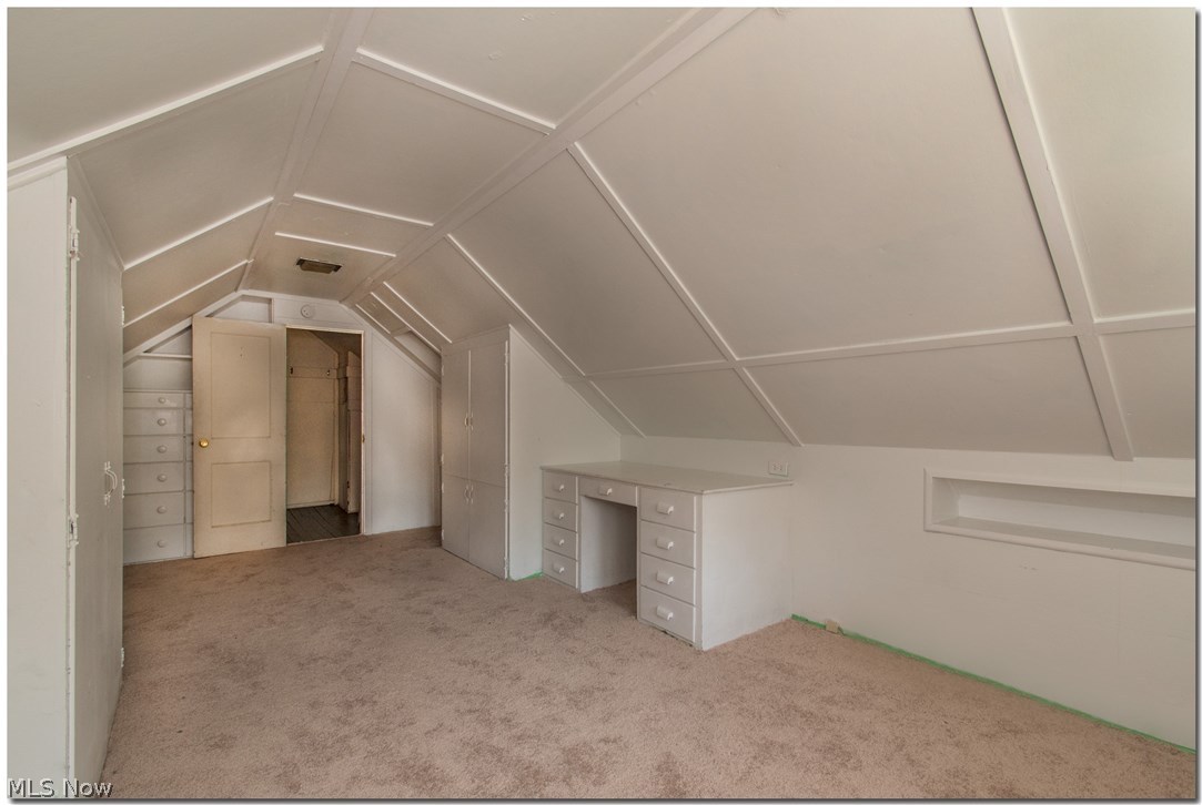 Acreage - Residential Lease