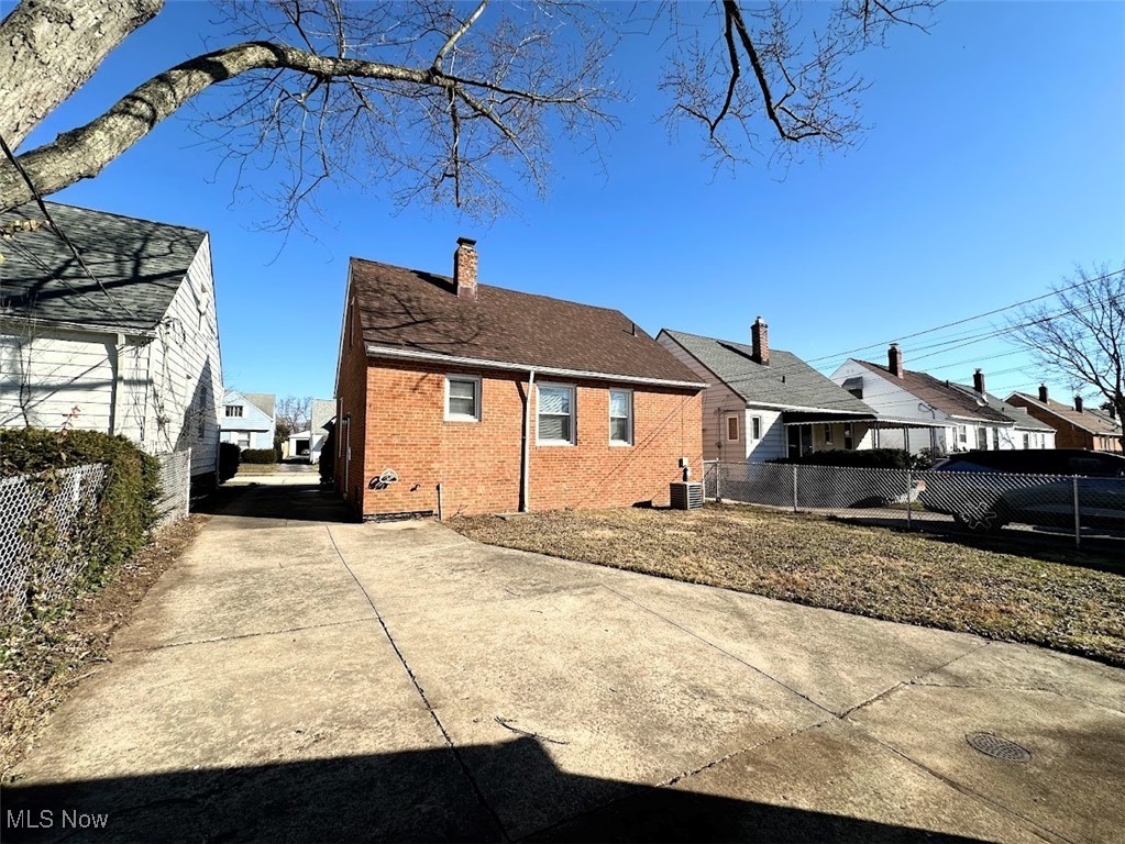 15500 Maplewood Avenue, Maple Heights, Ohio image 15