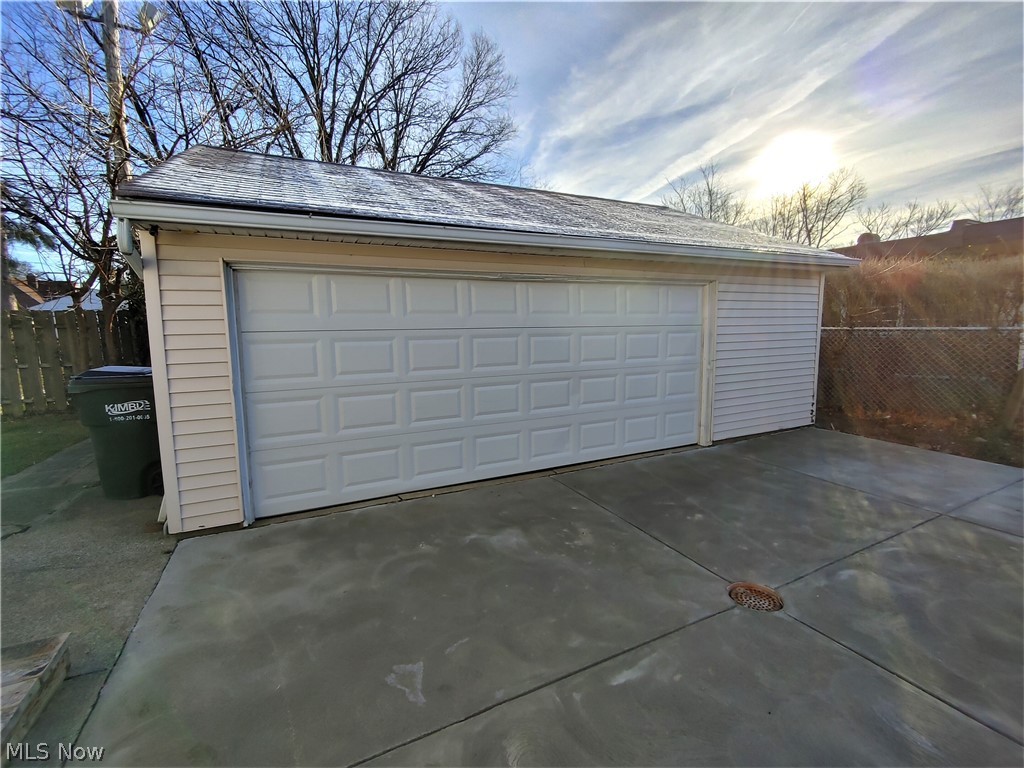 East Shore Blvd - Residential