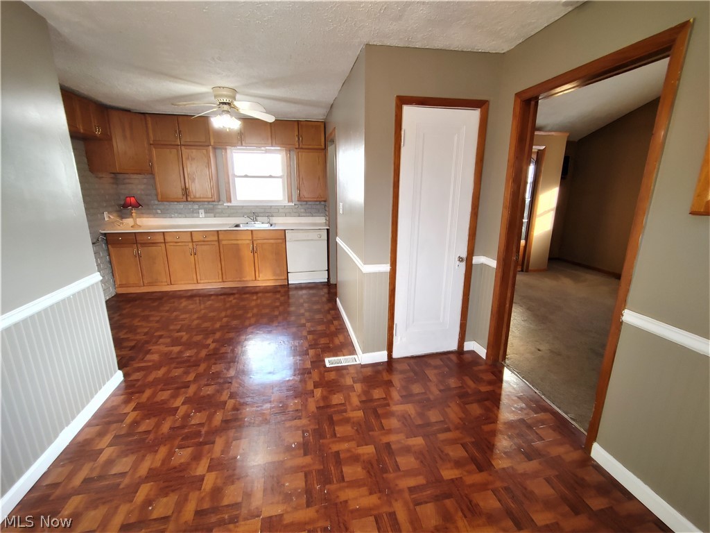 East Shore Blvd - Residential