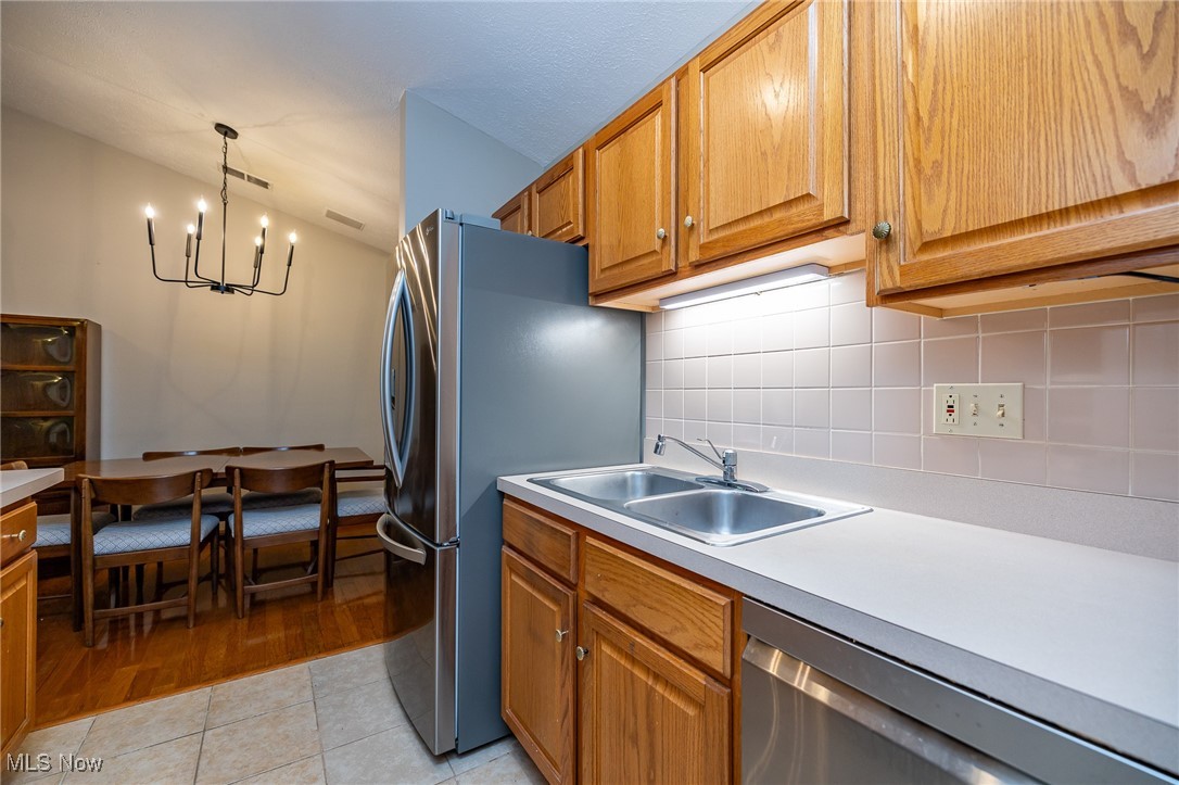 Devonshire Meadows Condo - Residential
