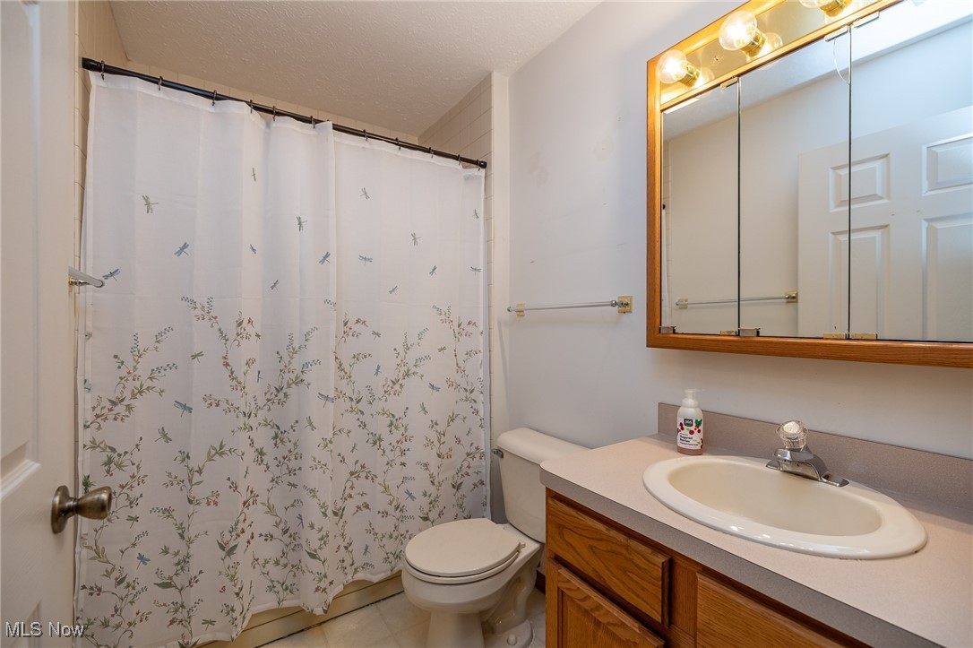 Devonshire Meadows Condo - Residential
