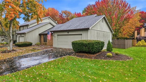 Tiny photo for 307 Tournament Trail, Cortland, OH 44410 (MLS # 5252266)