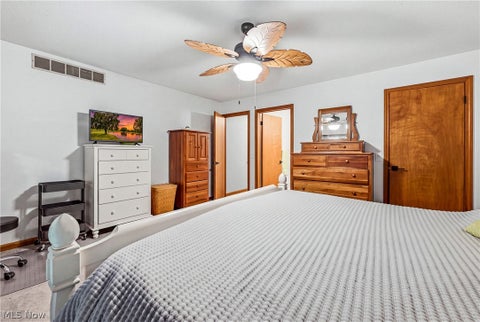 Tiny photo for 307 Tournament Trail, Cortland, OH 44410 (MLS # 5252266)