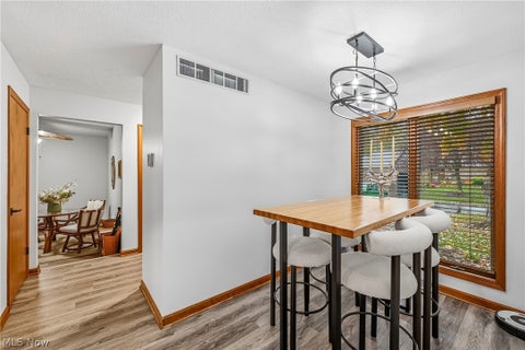 Tiny photo for 307 Tournament Trail, Cortland, OH 44410 (MLS # 5252266)