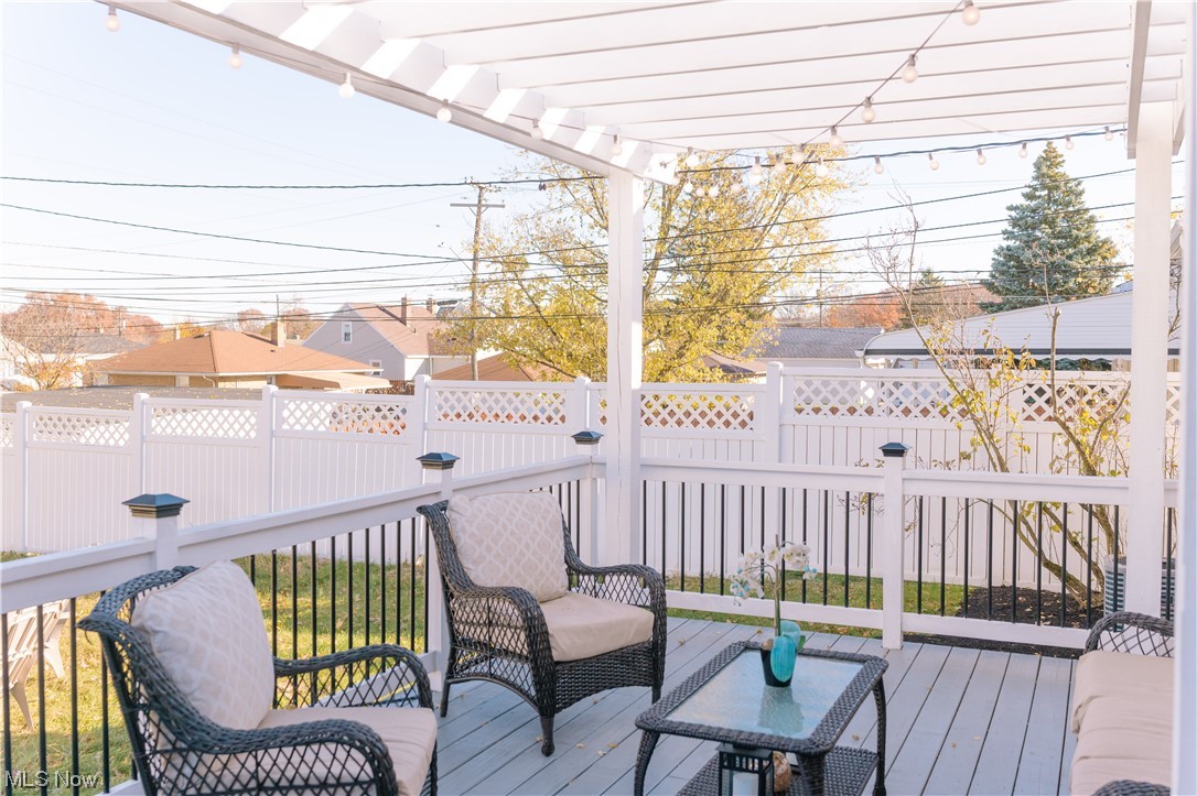 Mayflower 02 Resub - Residential