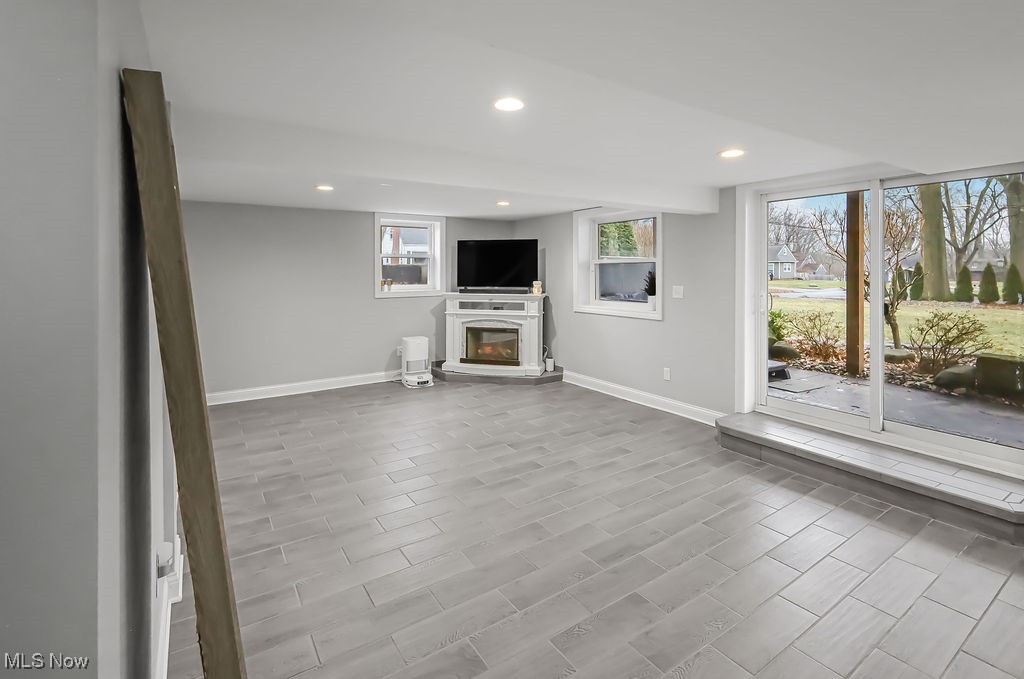 Gorge Falls - Residential