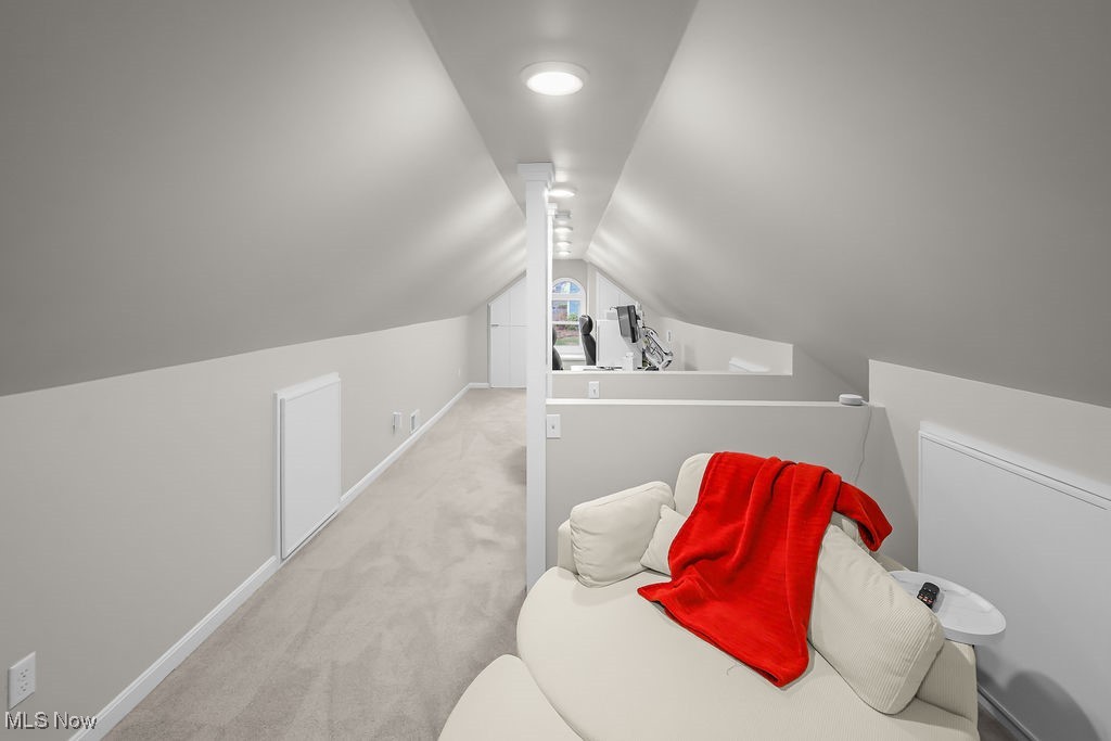 Gorge Falls - Residential