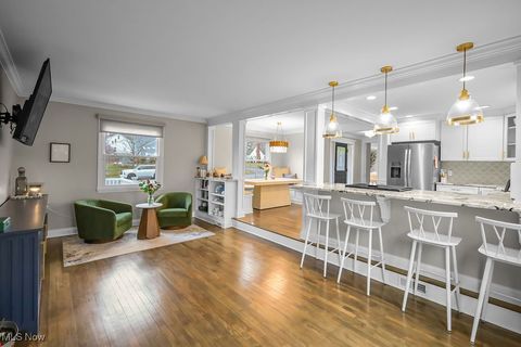 Tiny photo for 1716 Grant Avenue, Cuyahoga Falls, OH 44223 (MLS # 5179517)