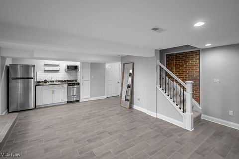 Tiny photo for 1716 Grant Avenue, Cuyahoga Falls, OH 44223 (MLS # 5179517)