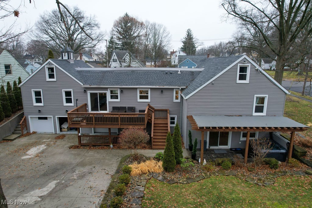 Gorge Falls - Residential