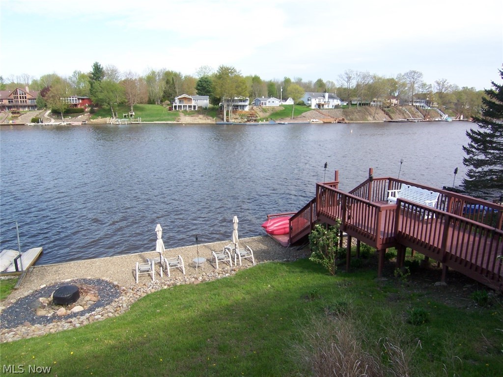 Roaming Rock - Residential