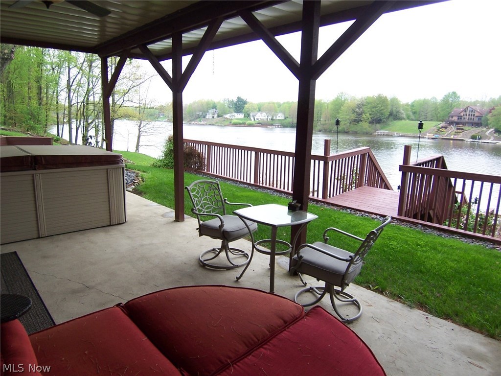 Roaming Rock - Residential