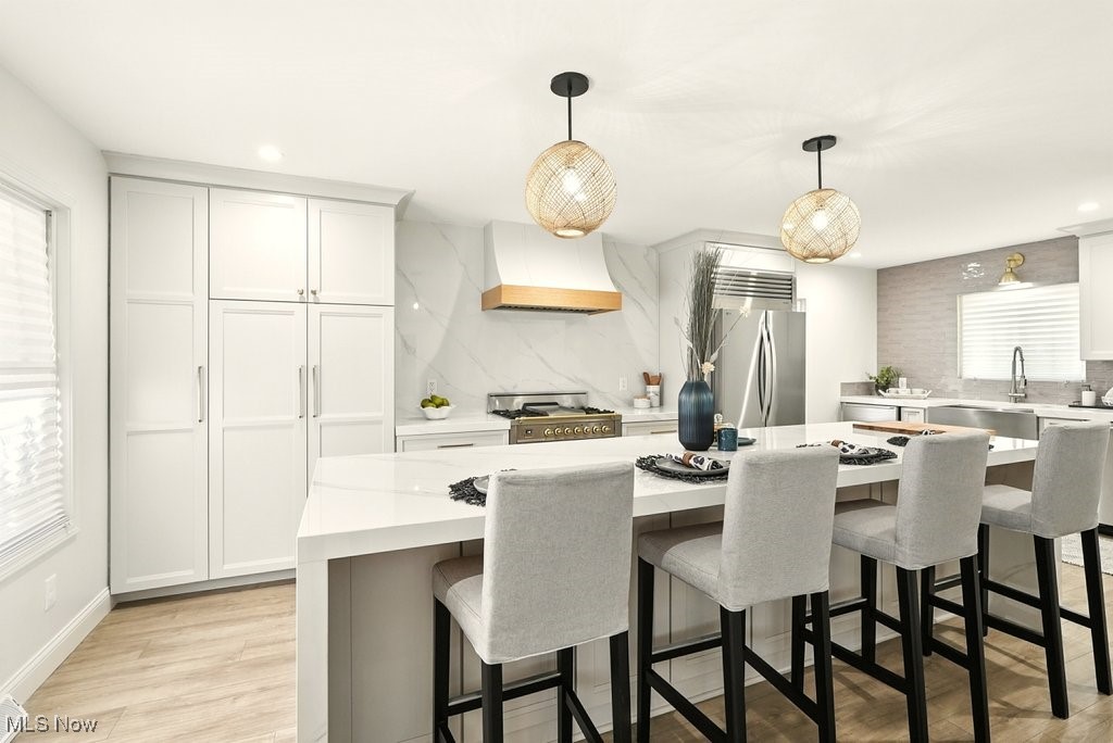 Bedford, Ohio 44146, United States, 3 Bedrooms Bedrooms, ,1 BathroomBathrooms,Residential,Contingent,201769