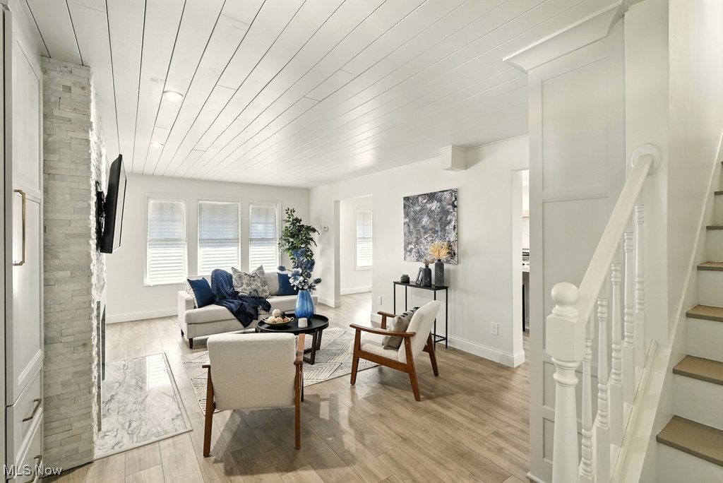 Bedford, Ohio 44146, United States, 3 Bedrooms Bedrooms, ,1 BathroomBathrooms,Residential,Contingent,201769