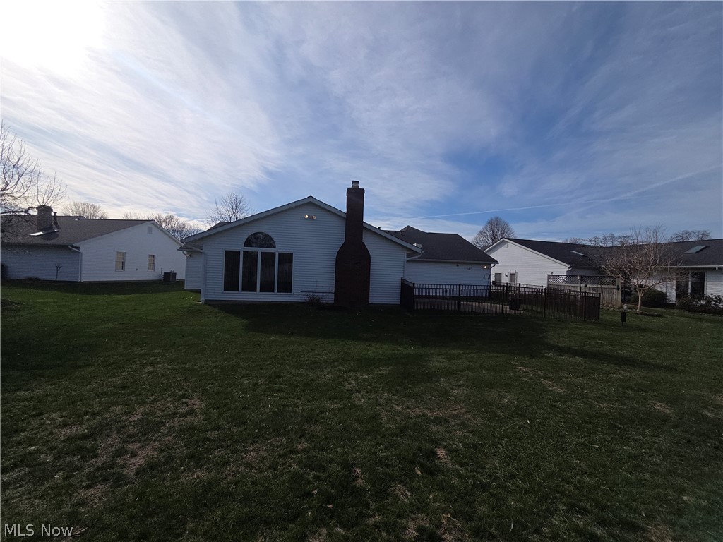 Waterford Land Condo - Residential