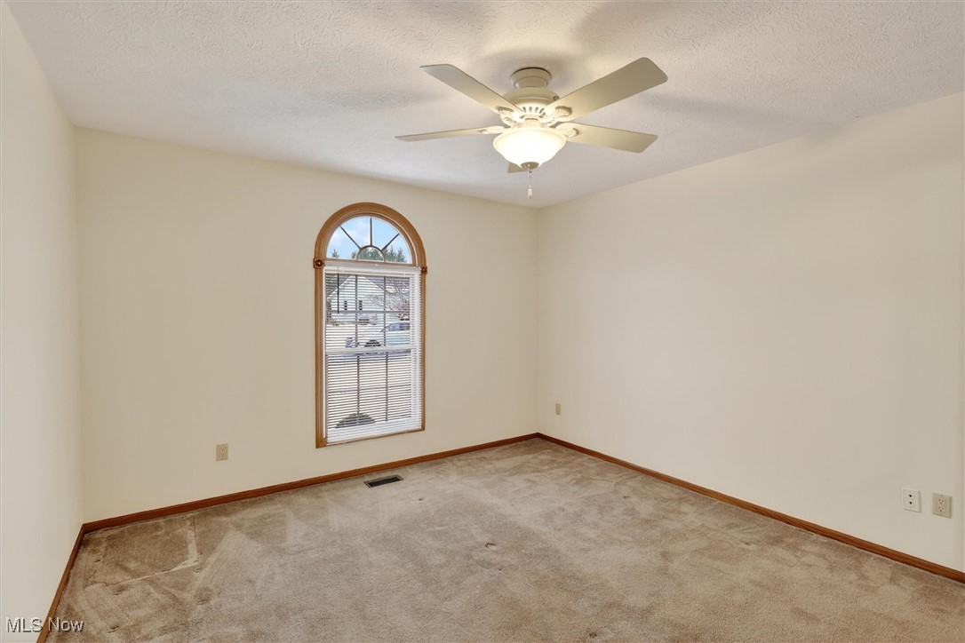 Waterford Land Condo - Residential