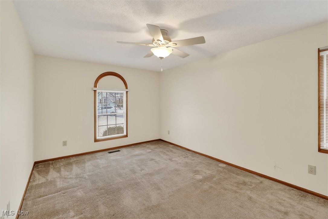 Waterford Land Condo - Residential