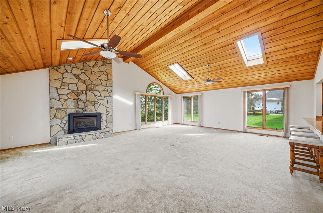 Waterford Land Condo - Residential