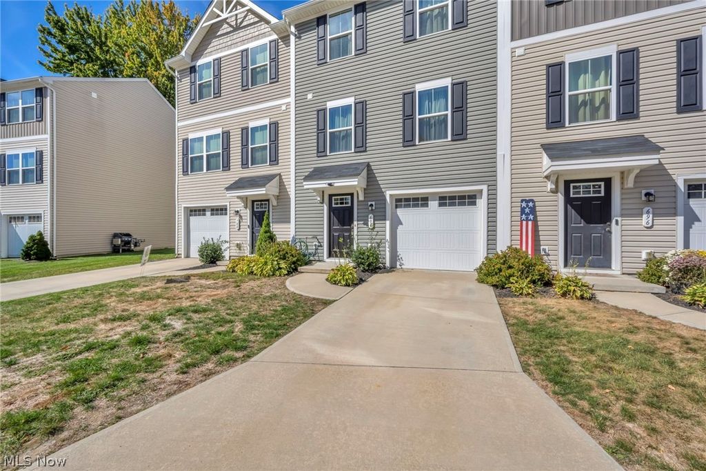 Photo of 698 Pine Spring Drive, Painesville Township, OH 44077 (MLS # 5186990)