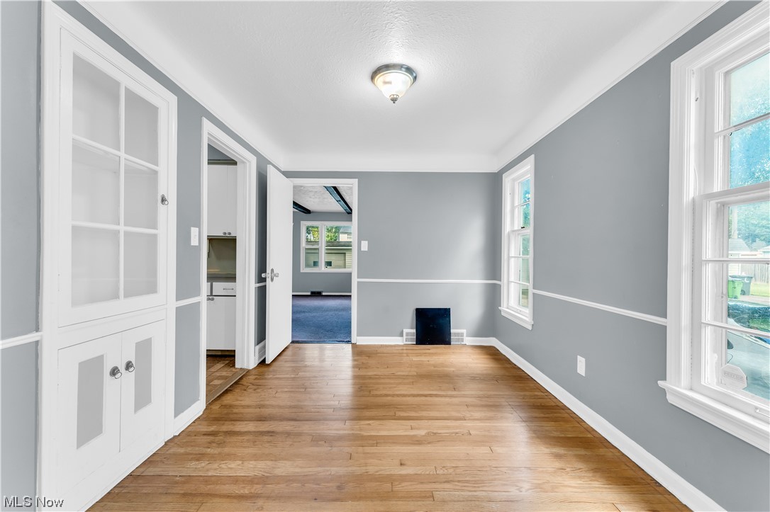 Knight-Norris-Gibbs Cos Mayfi - Residential Lease