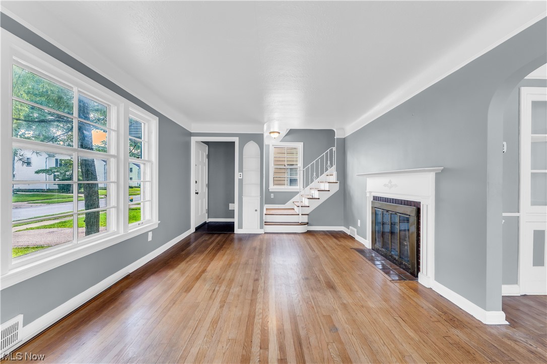 Knight-Norris-Gibbs Cos Mayfi - Residential Lease